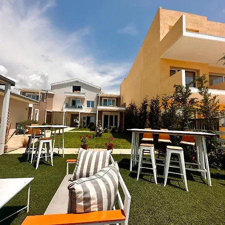 Apartment Crystal Blue