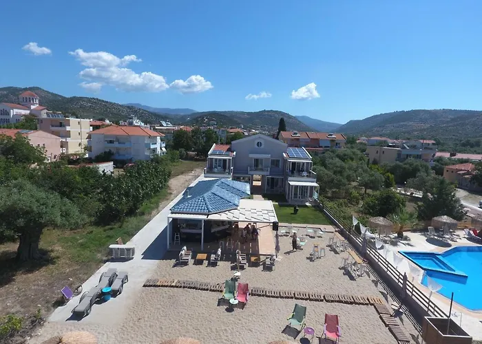 Crystal Blue アパート *