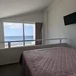 아파트 Crystal Blue