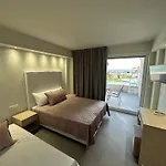 Crystal Blue 아파트