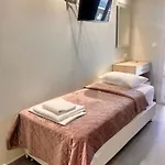 Crystal Blue 아파트