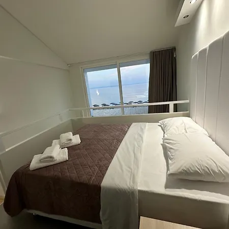 Apartamento Crystal Blue Potos