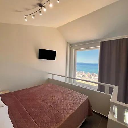 Apartment Crystal Blue