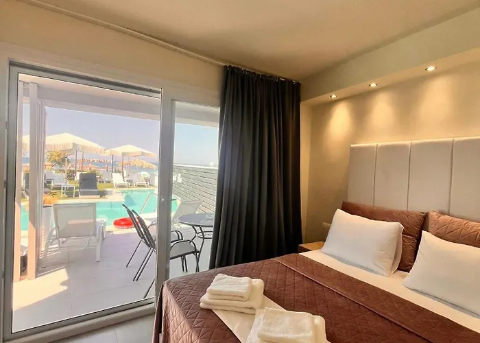 Daire Crystal Blue Potos